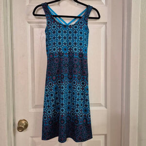 Women's Basin +‎ Range Suncrest Mini Dress XS Blue Red Pattern NWT